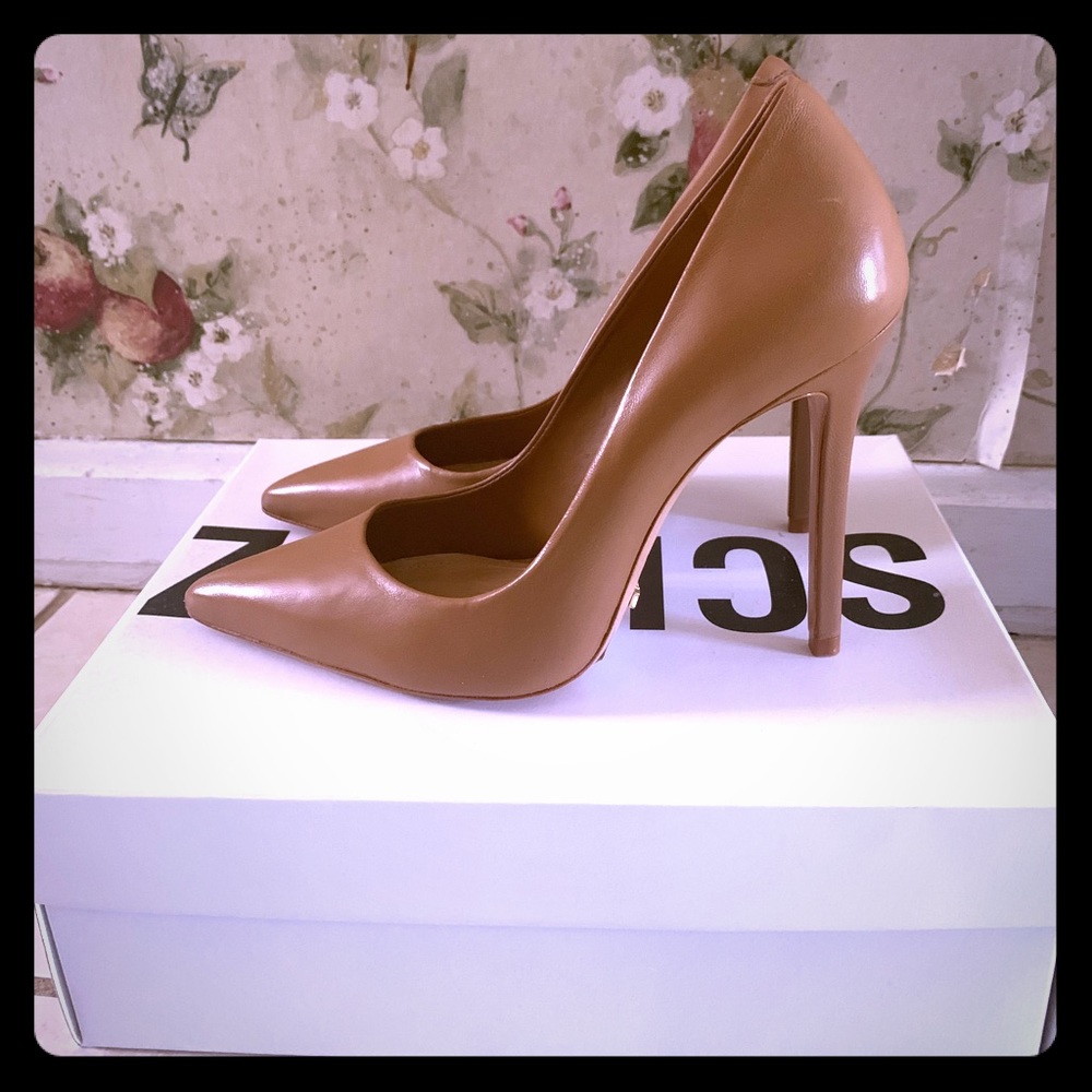 Schutz Gilberta Brown Leather Pumps